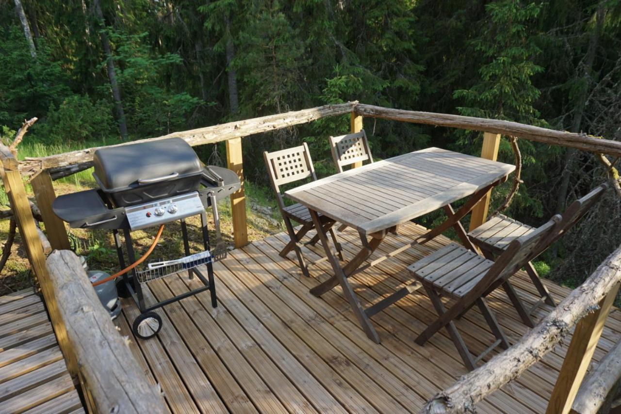 Igluhut - Sleep With Reindeer Villa เอสโป ภายนอก รูปภาพ