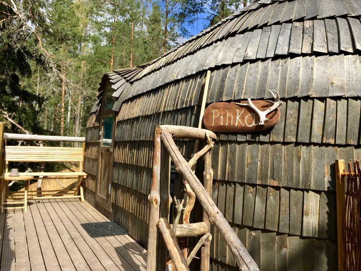 Igluhut - Sleep With Reindeer Villa เอสโป ภายนอก รูปภาพ